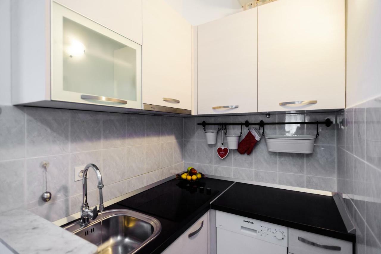 Apartments Korda L&M- Suhi Potok เยเซนิเซ ภายนอก รูปภาพ